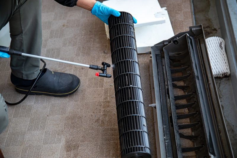 エアコン/完全分解洗浄/業者